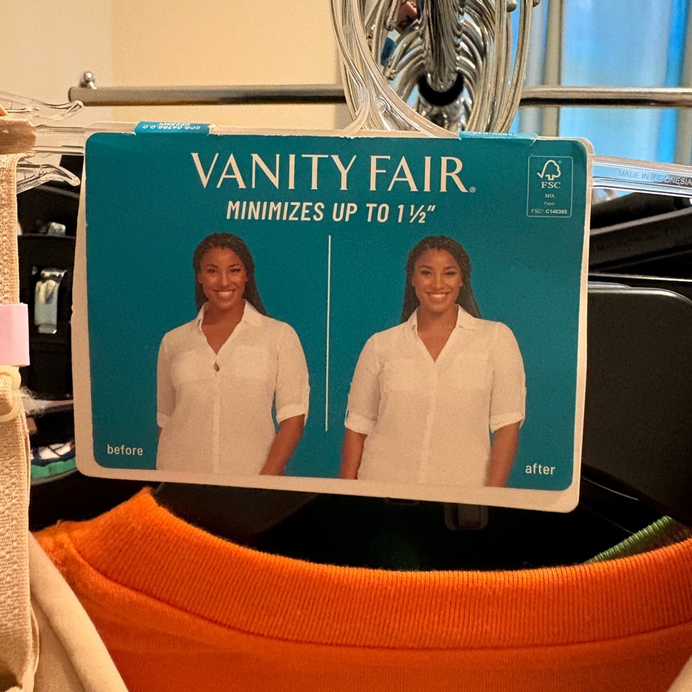Vanity fair back minimizer bra - Picture 5 of 5